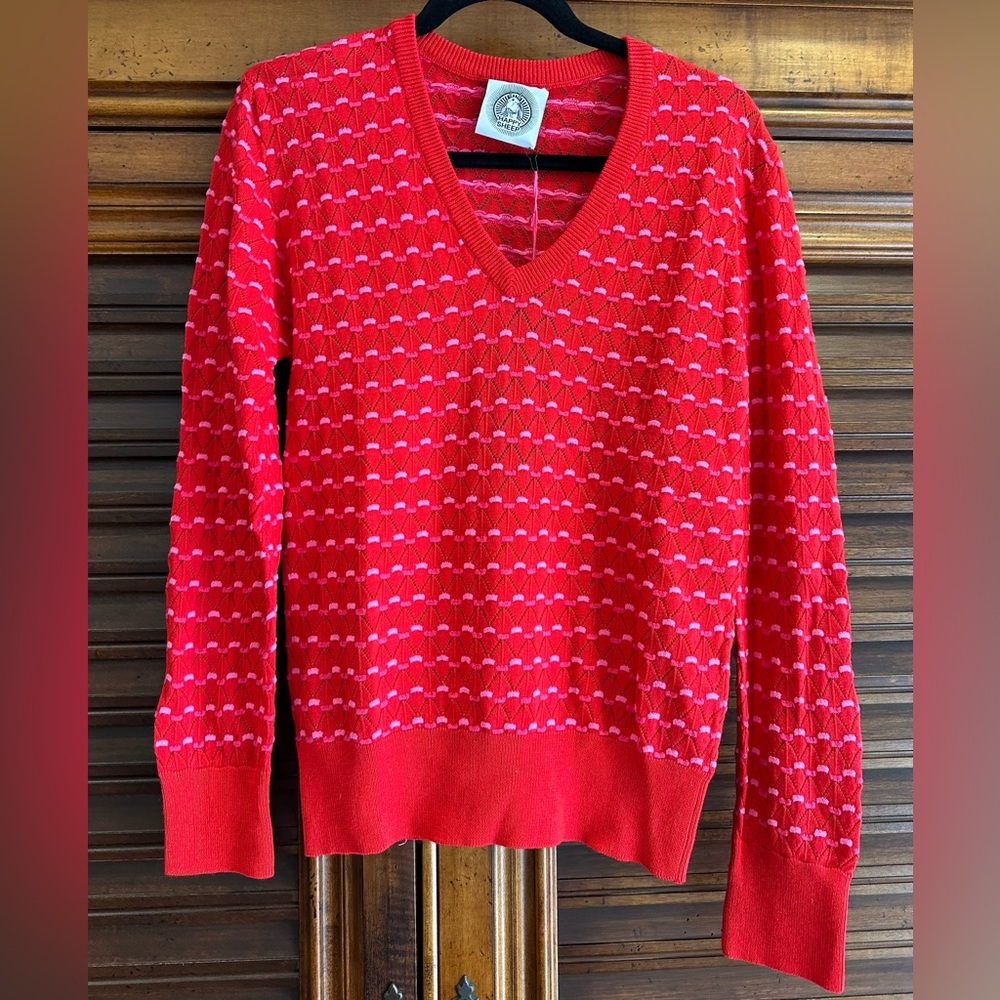 Happy Sheep NWT V neck sweater Pink with size Medium EURO price $495